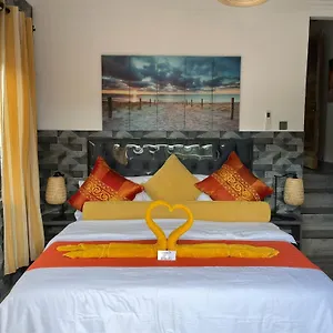 https://360-degrees-villa.maheislandhotels.com