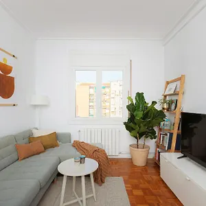 https://fort-pienc-retreat-homecelona-apts.topbarcelonahotels.com